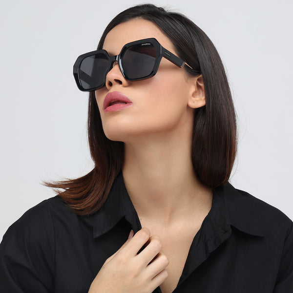 Peru | Black Wayfarer Sunglass