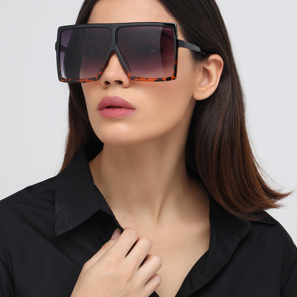 Jetlag | Black Panther Wayfarer Oversize Sunglass