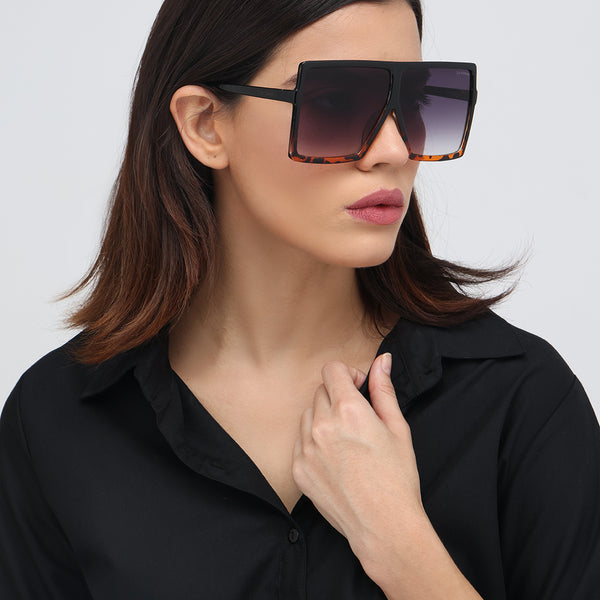 Jetlag | Black Panther Wayfarer Oversize Sunglass