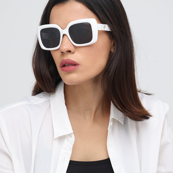 NY | White Wayfarer Oversize Sunglass