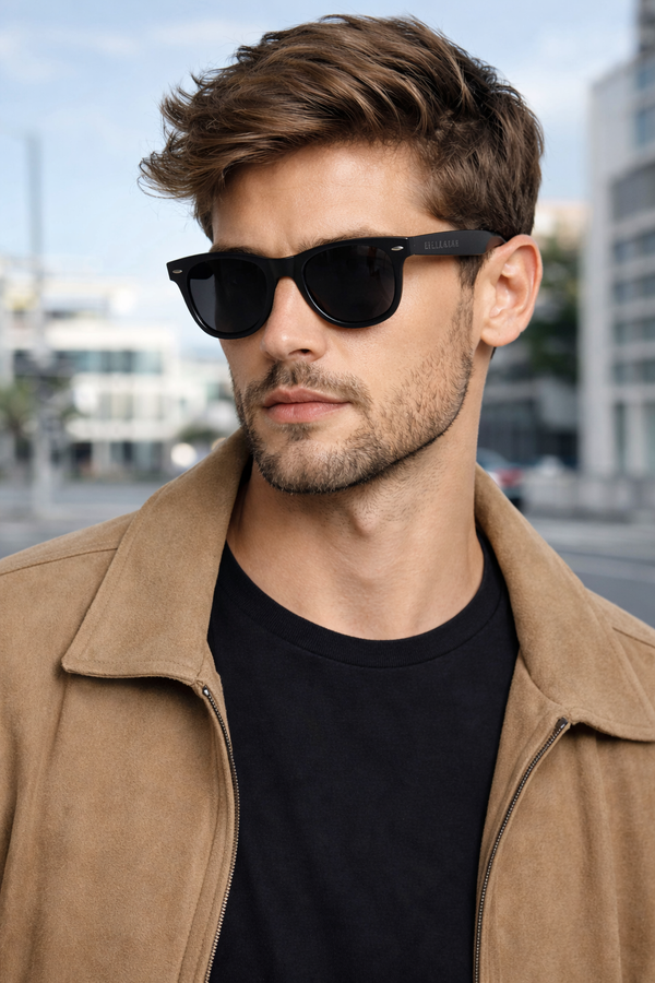 France | Black Wayfarer Sunglass