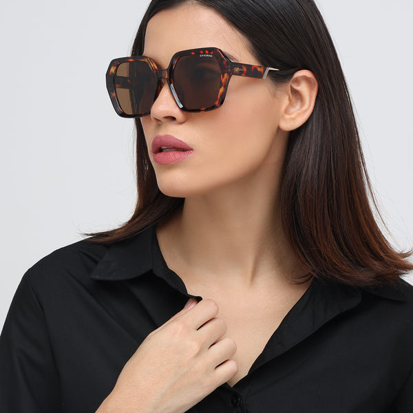 Peru | Black Wayfarer Sunglass