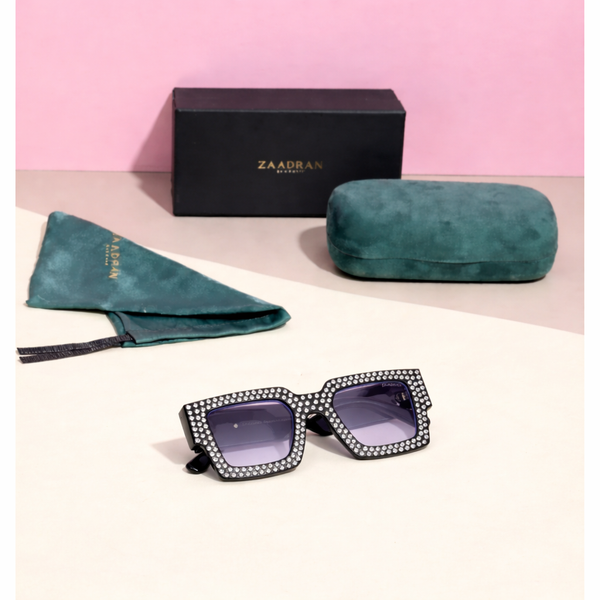 Diamond Eyes | Black Crystal Wayfarer Transparent Sunglass