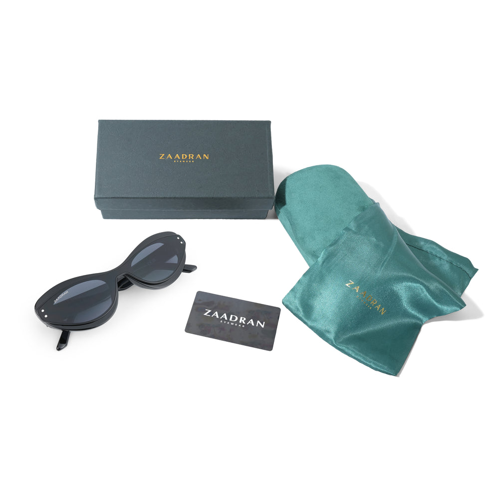 Curv | Black Silver Cateye Sunglass