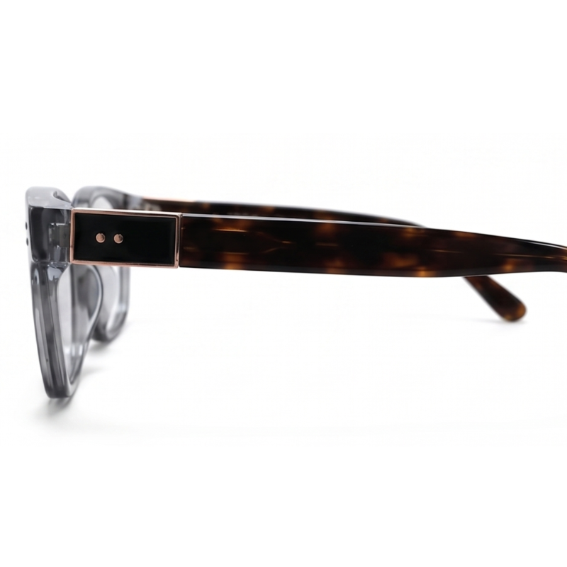 Gold coast Gray Luxe Sunglass