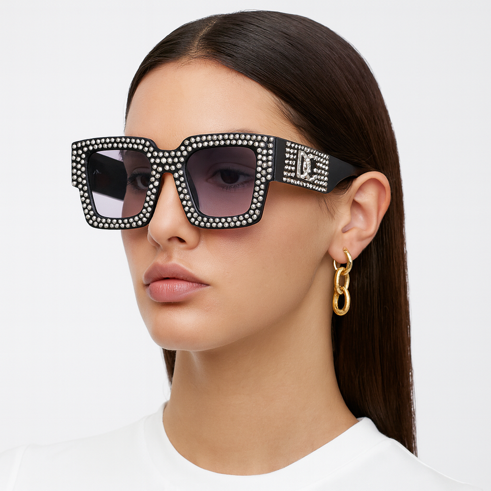 Diamond Eyes | Black Crystal Wayfarer Transparent Sunglass