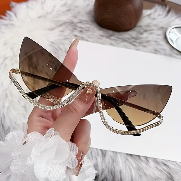 Venom Chic Golden Brown Sunglass