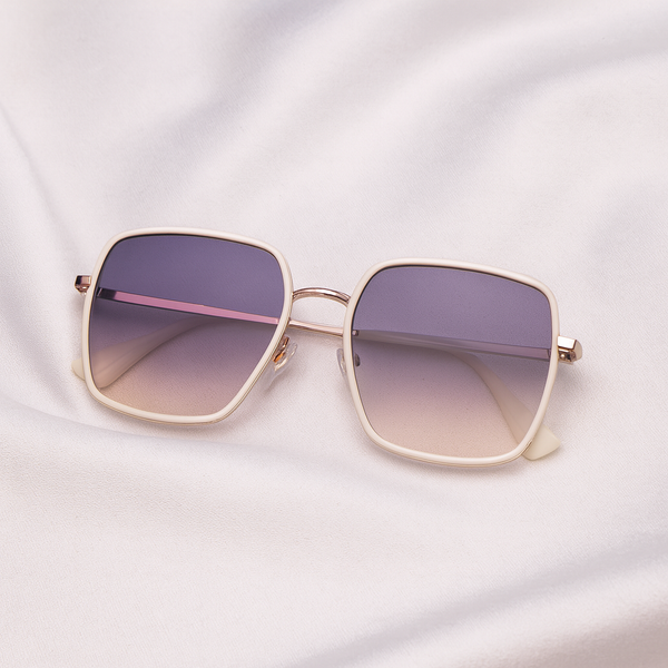 Rio | Cream Oversized Wayfarer Sunglass